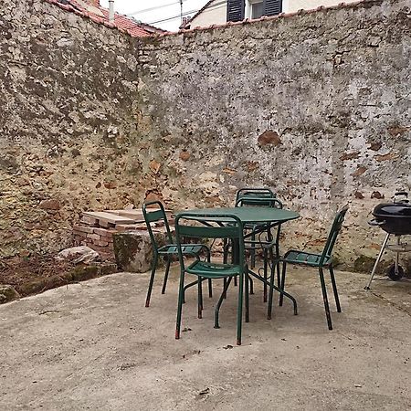Les Glycines Villa Vulaines-sur-Seine Exterior foto